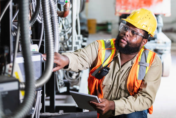 Best Best Electricians Near Me  in Cloverdale, CA